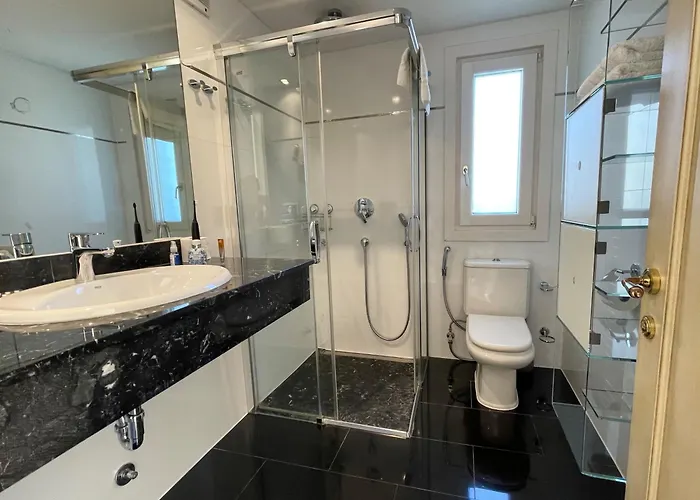 Βίλα Exklusive In Fuer Bis Zu 8 Personen, Mit Meerblick Und Pool *