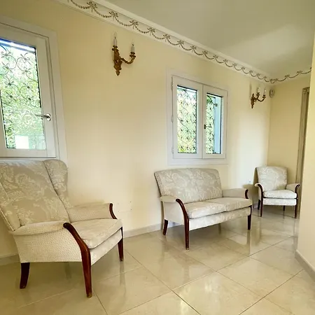 Exklusive In Fuer Bis Zu 8 Personen, Mit Meerblick Und Pool *