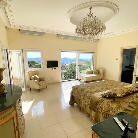 Exklusive In Fuer Bis Zu 8 Personen, Mit Meerblick Und Pool * Paguera