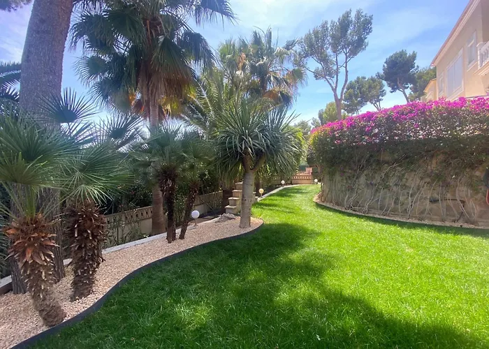 Exklusive In Fuer Bis Zu 8 Personen, Mit Meerblick Und Pool Villa Peguera