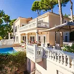 Villa Exklusive In Fuer Bis Zu 8 Personen, Mit Meerblick Und Pool Paguera