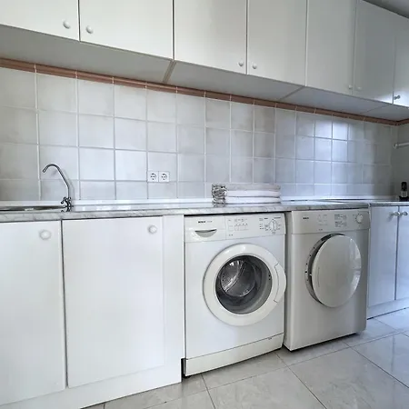 Exklusive In Fuer Bis Zu 8 Personen, Mit Meerblick Und Pool * Peguera